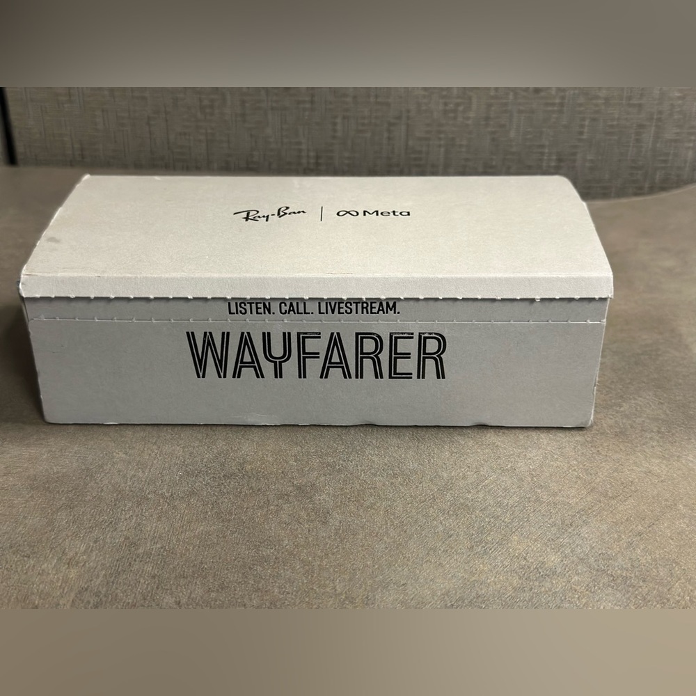 Ray-Ban Matte Black Wayfarer glasses with Meta AI, Audio, Photo and Video